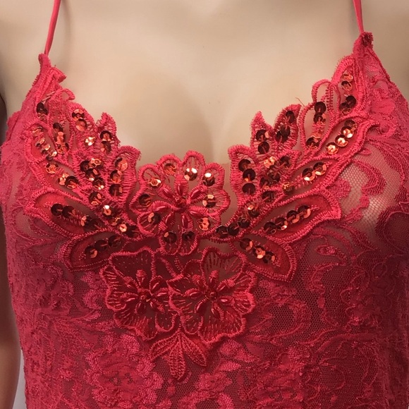 Vtg 1980s Intimate Moods Sexy Red Lace Sequin Slip - Picture 4 of 8